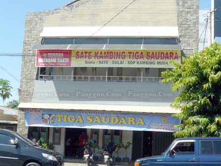 Rasakan Kelezatan Sate Kambing di Tiga Saudara, Cilacap